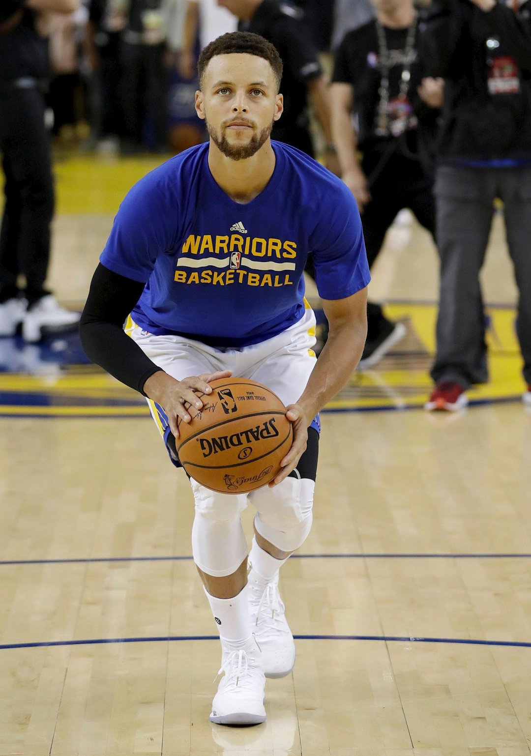 对话能擦出 对话能擦出