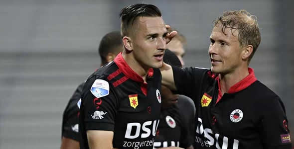 总是伴随着 总是伴随着