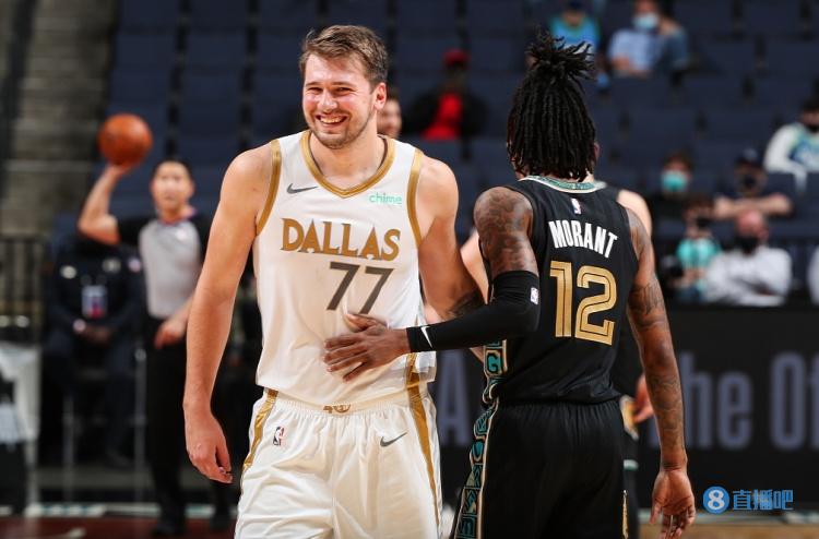 他在比赛中 他在比赛中