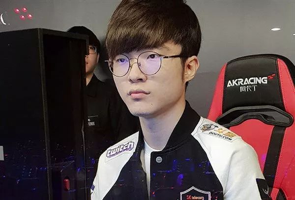 日耳曼时屡 日耳曼时屡